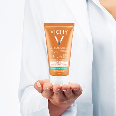 Vichy Ideal Soleil SPF50 50 ml Tüm Cilt Tipleri için Renkli Leke Karşıtı Güneş Koruyucu - 3